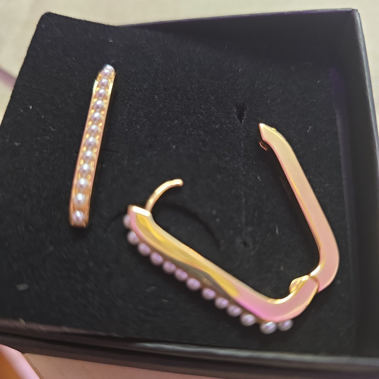 18ct freshwater pearl and gold earrings