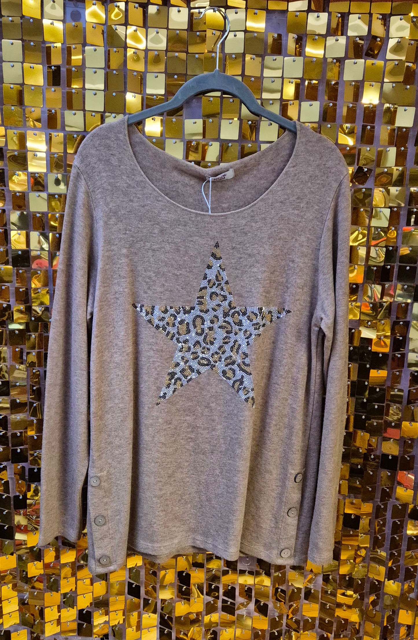 Goose Island Long Sleeved Top