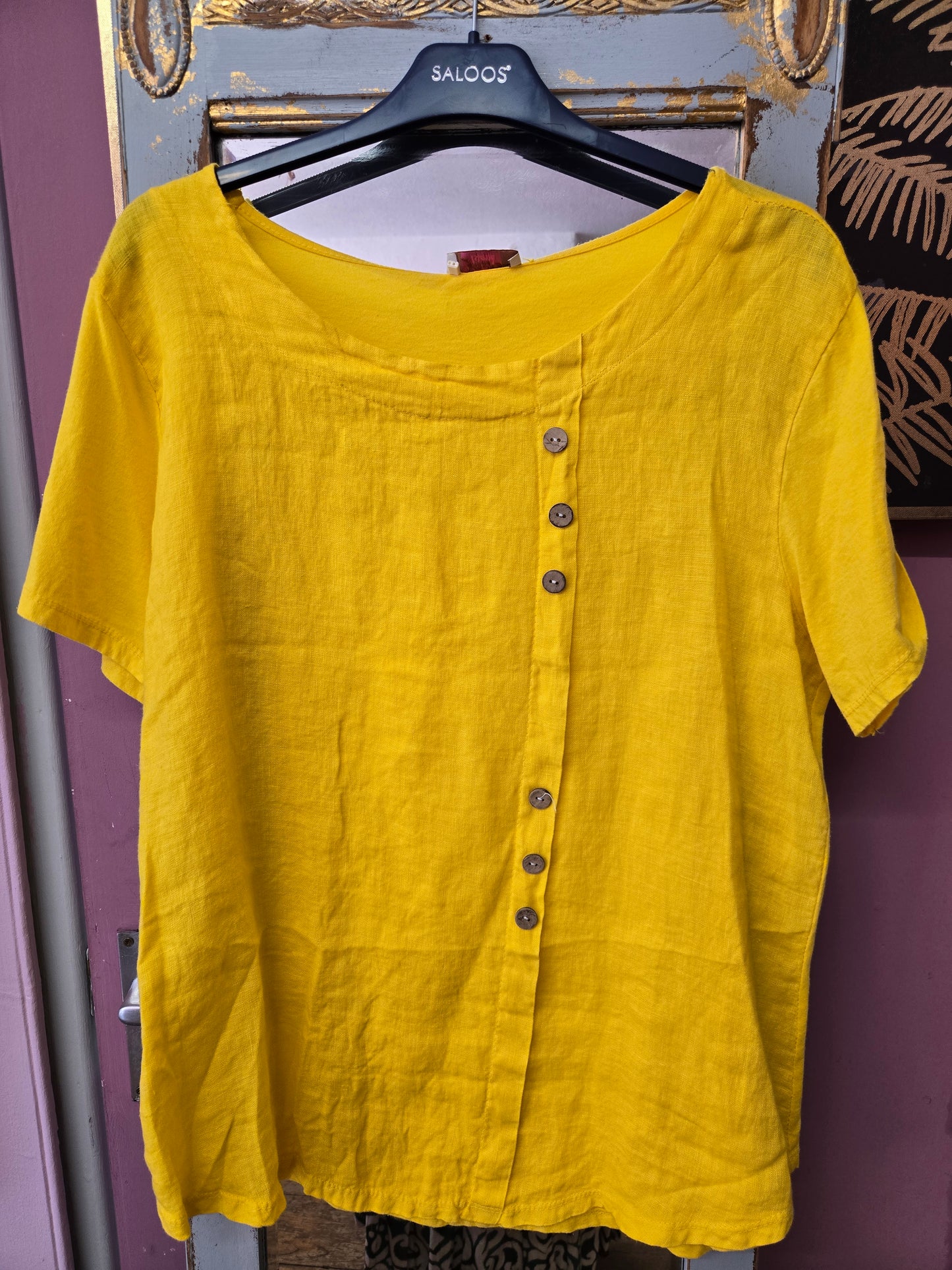 New goose island tshirt back linen top