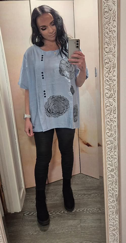 New cotton thumb print top