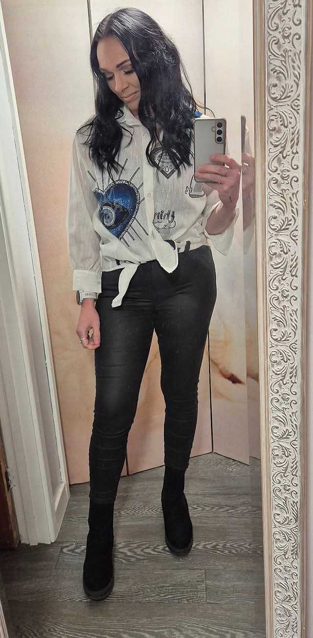 New funky eye blouse