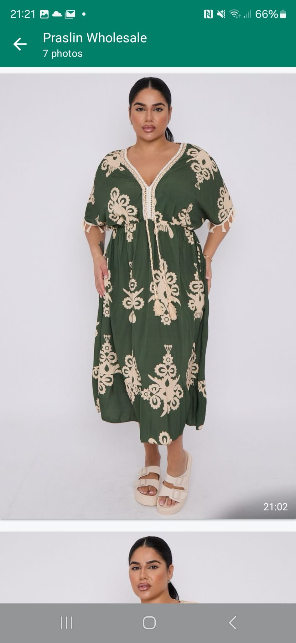 Queen short sleeve boho dress