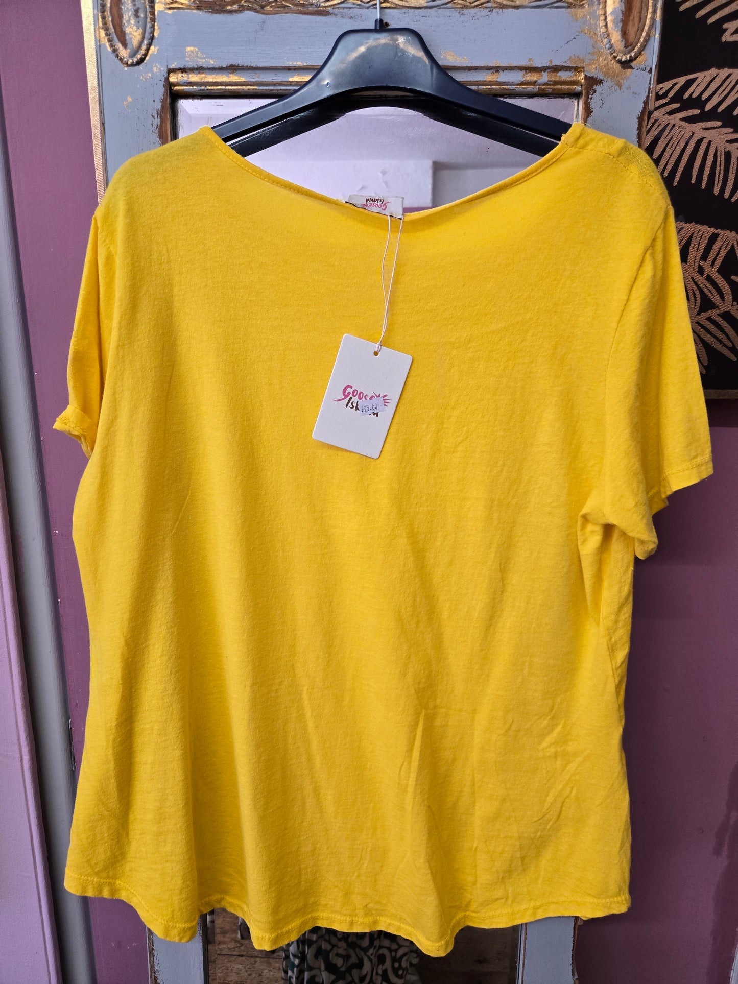 New goose island tshirt back linen top
