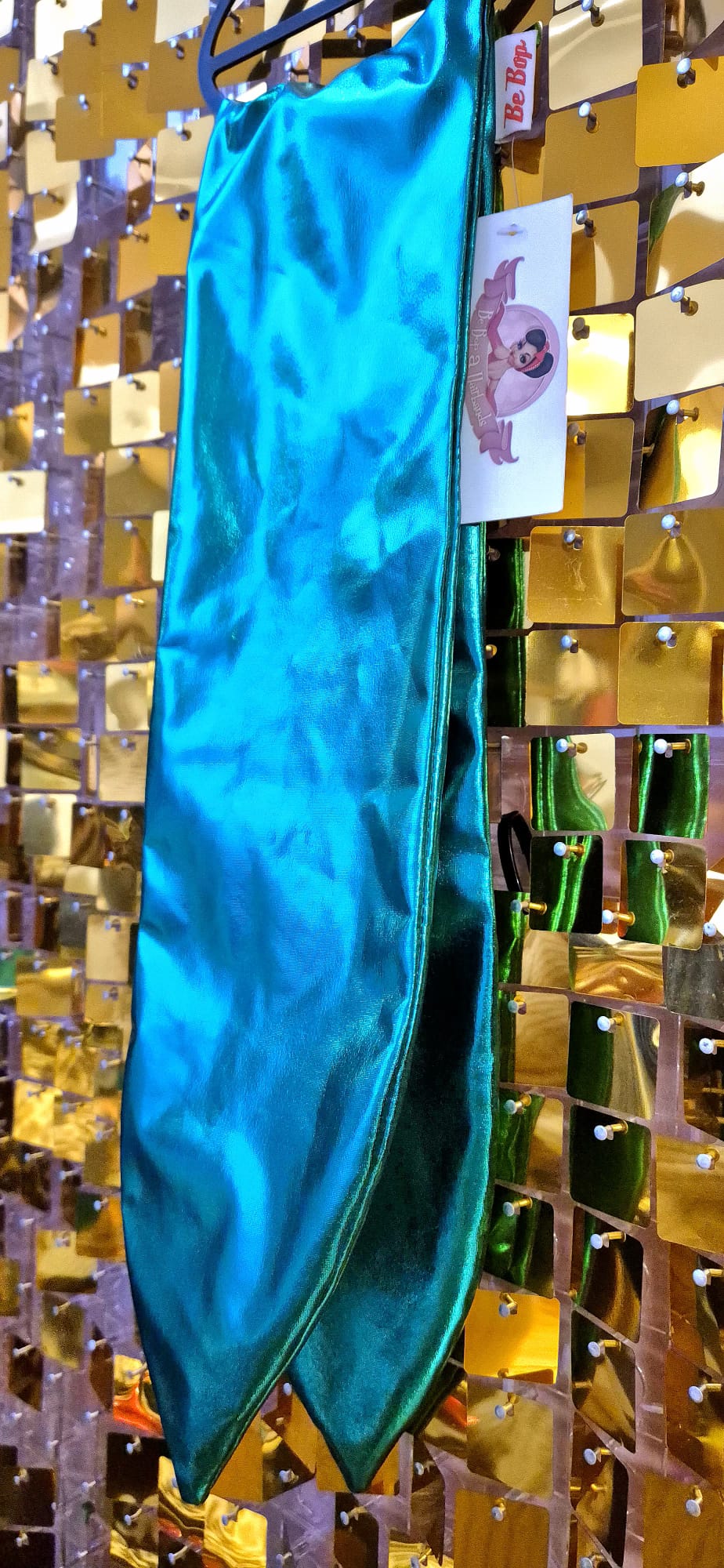 Teal metallic bebop