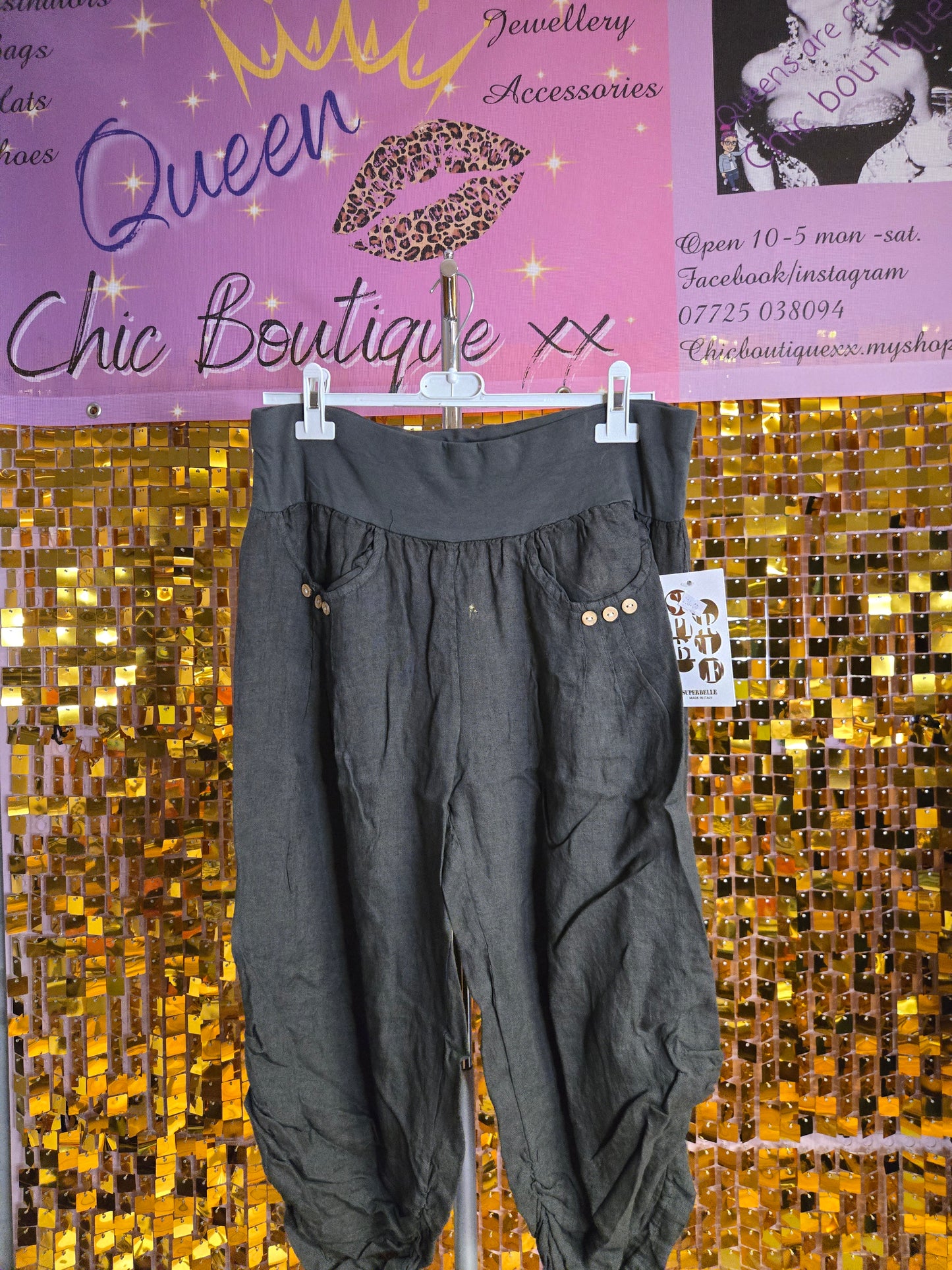 New 3\4 length linen trousers