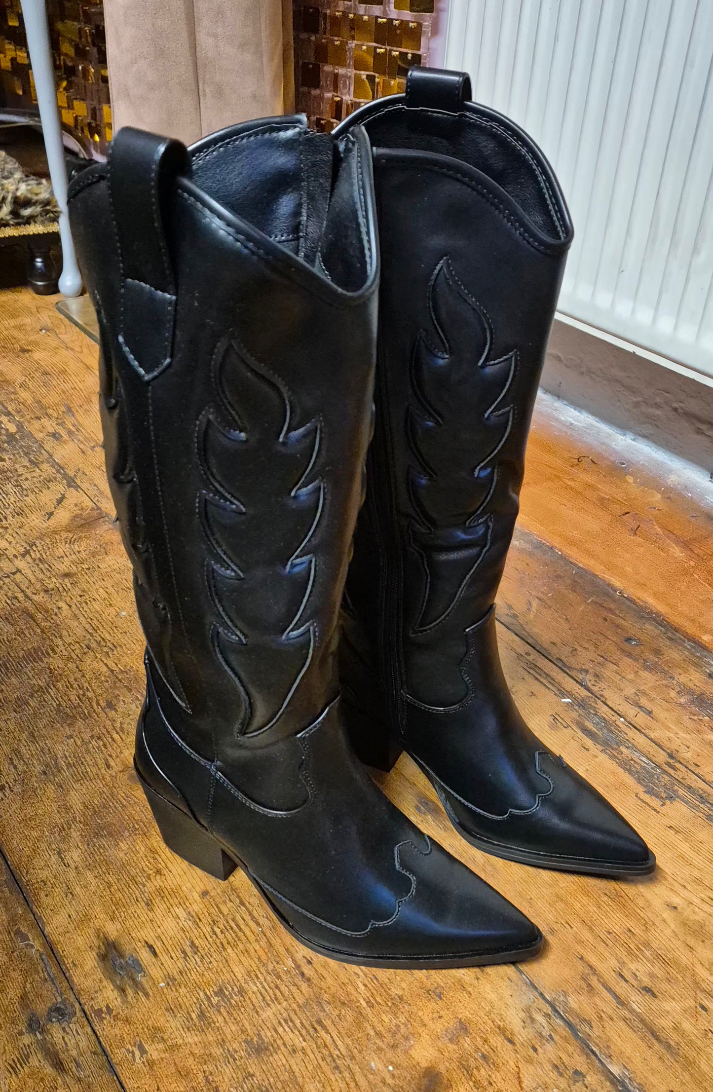 Black Cowboy Boots