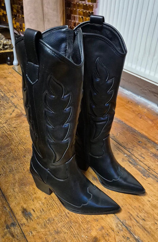 Black Cowboy Boots