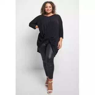 Queen drape top