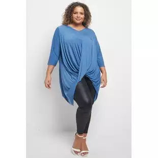 Queen drape top