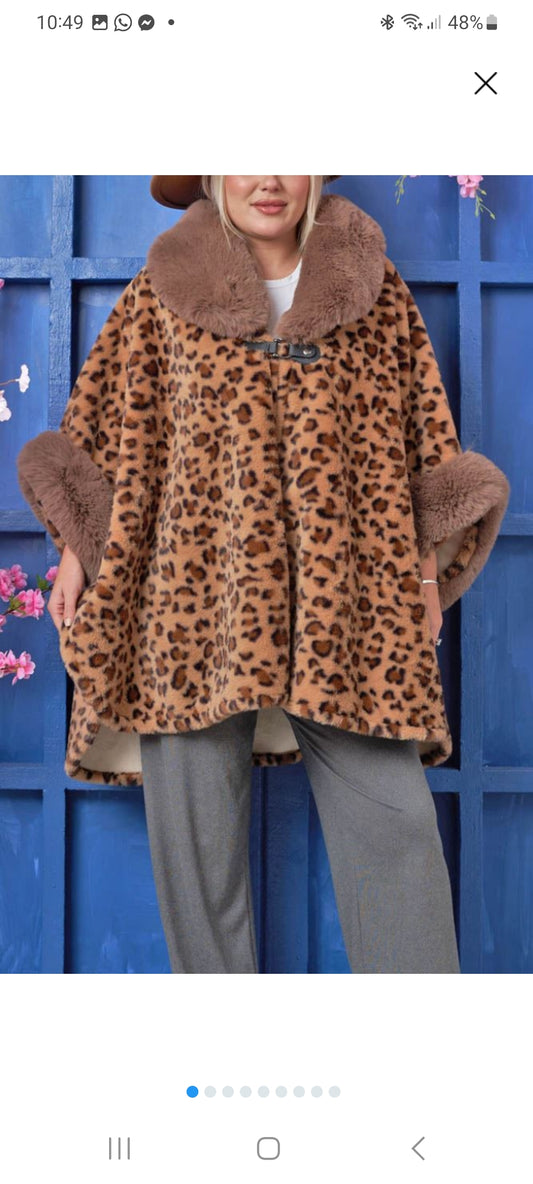 Faux leopard Cape