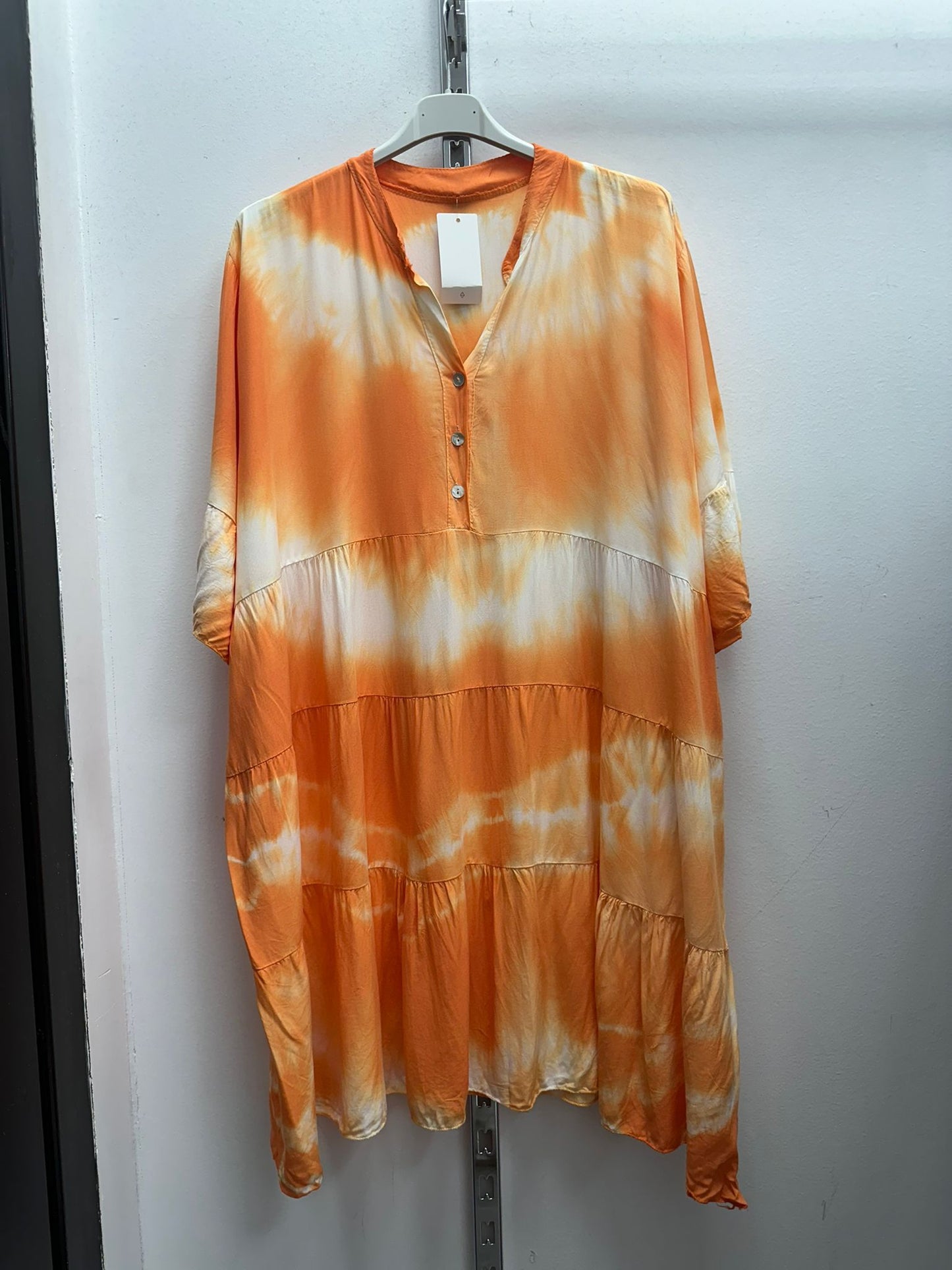 Queen tiedye tunic