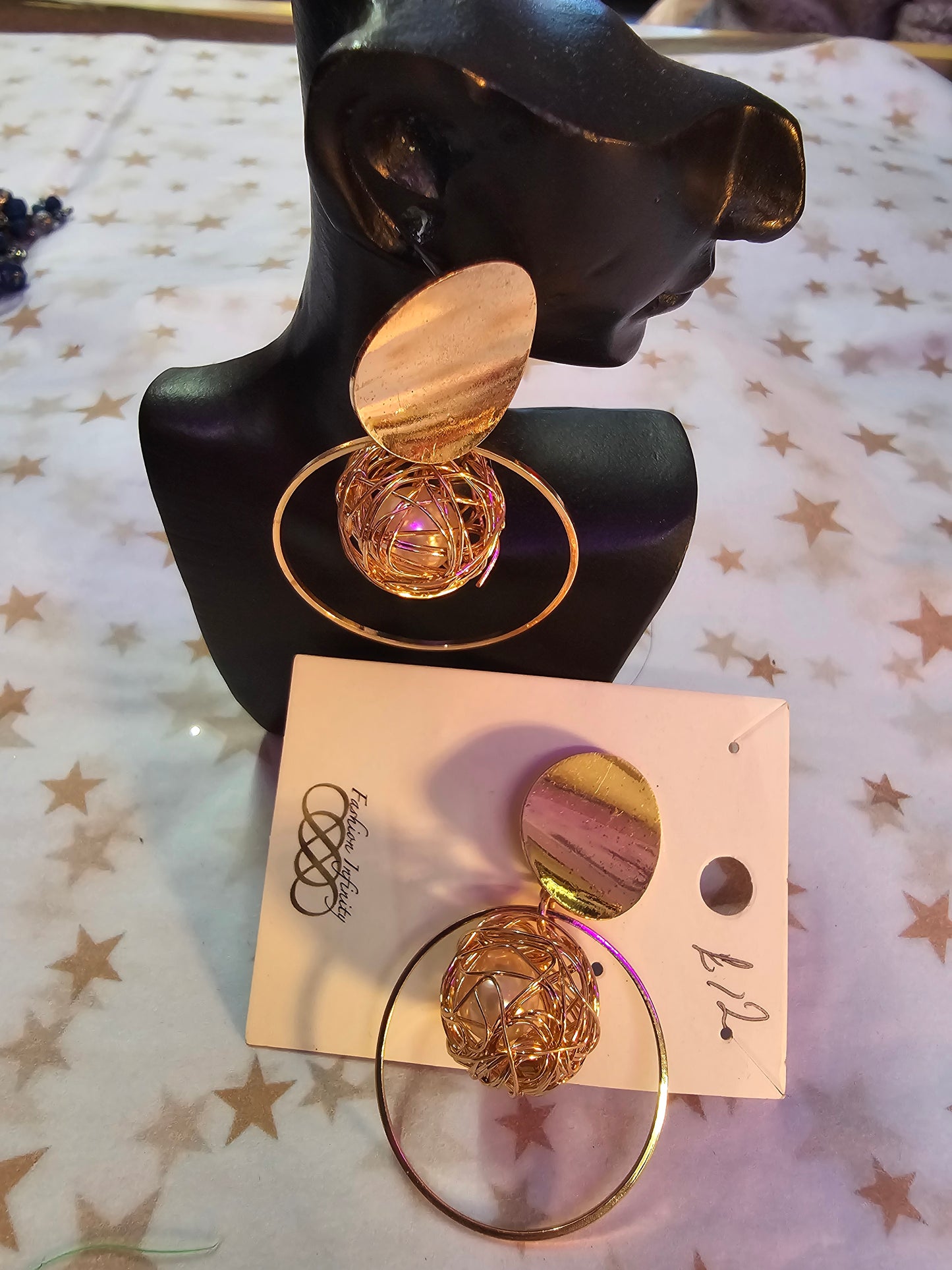 Gold wire earrings