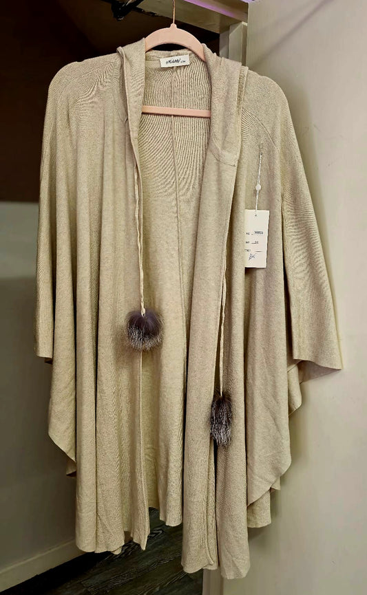 Beige onsize hooded cape with fur tassles