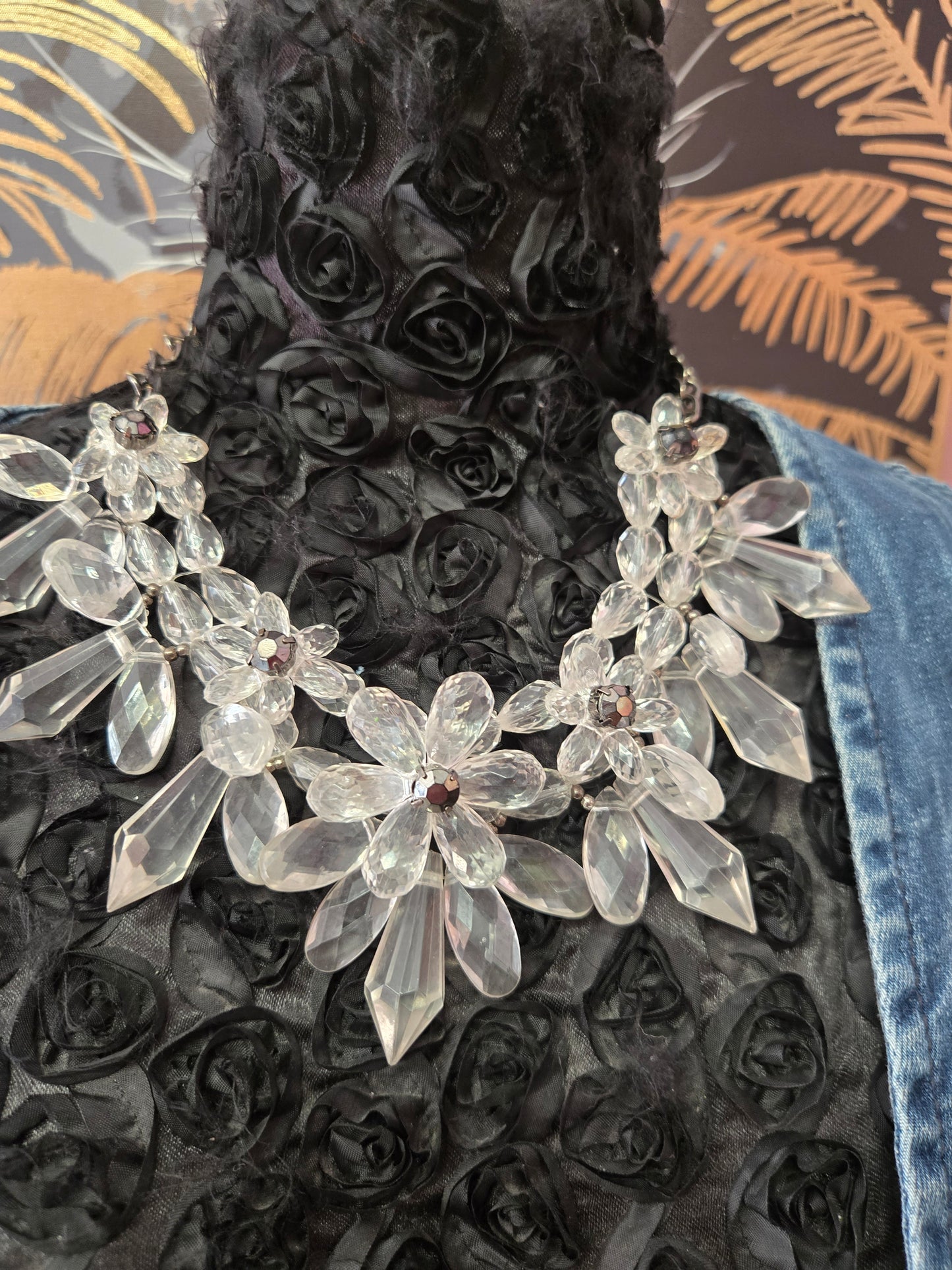 Clear floral necklace
