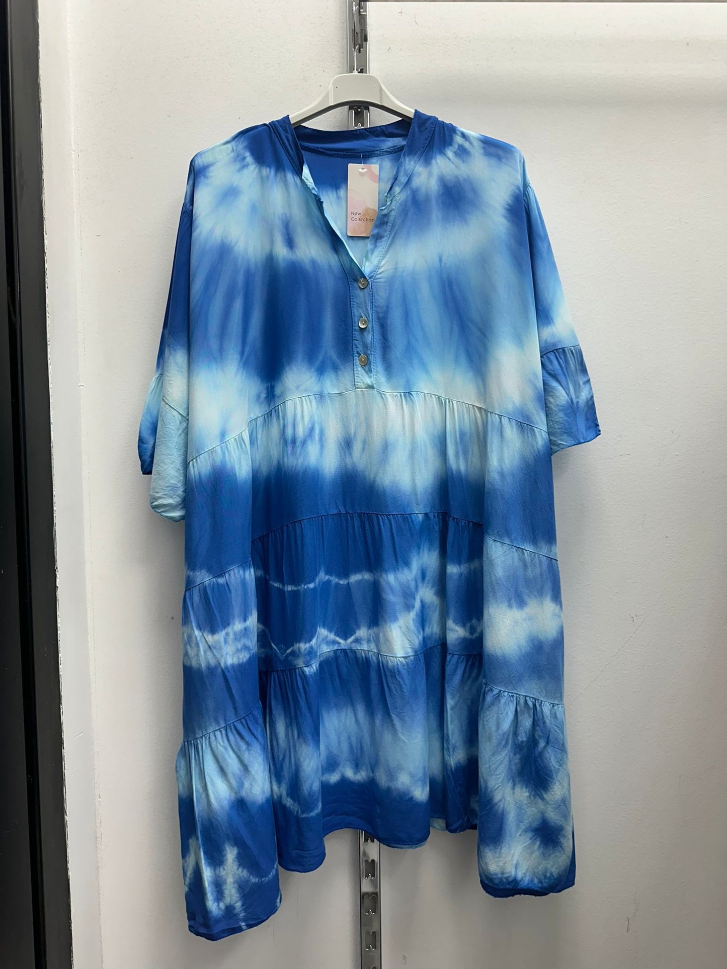 Queen tiedye tunic