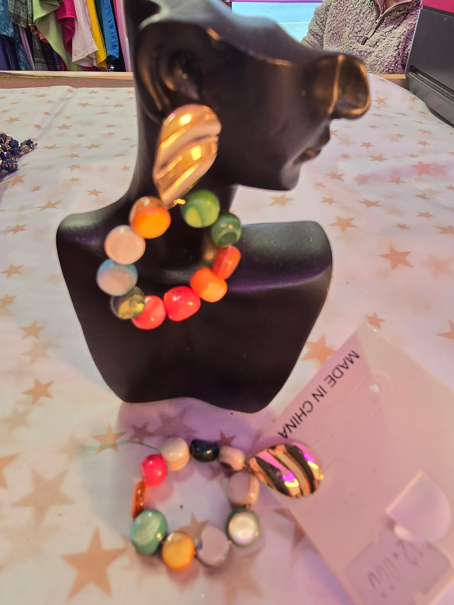 Coloured bead gold earrings