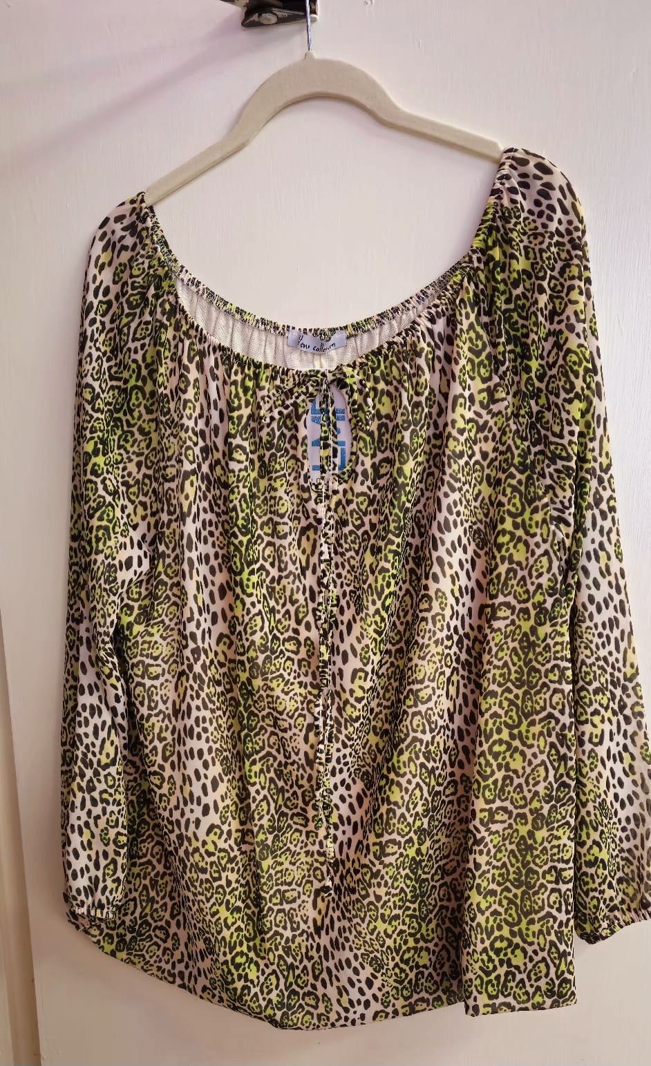 Onesize animal print top