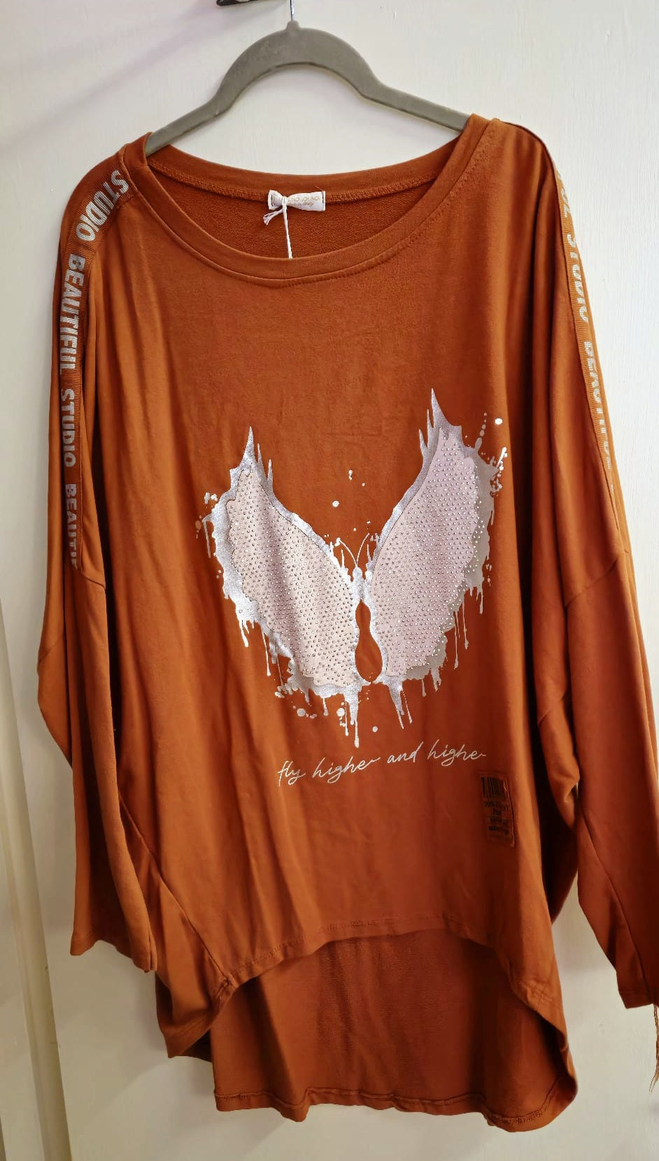 Moth sparkle top onesize