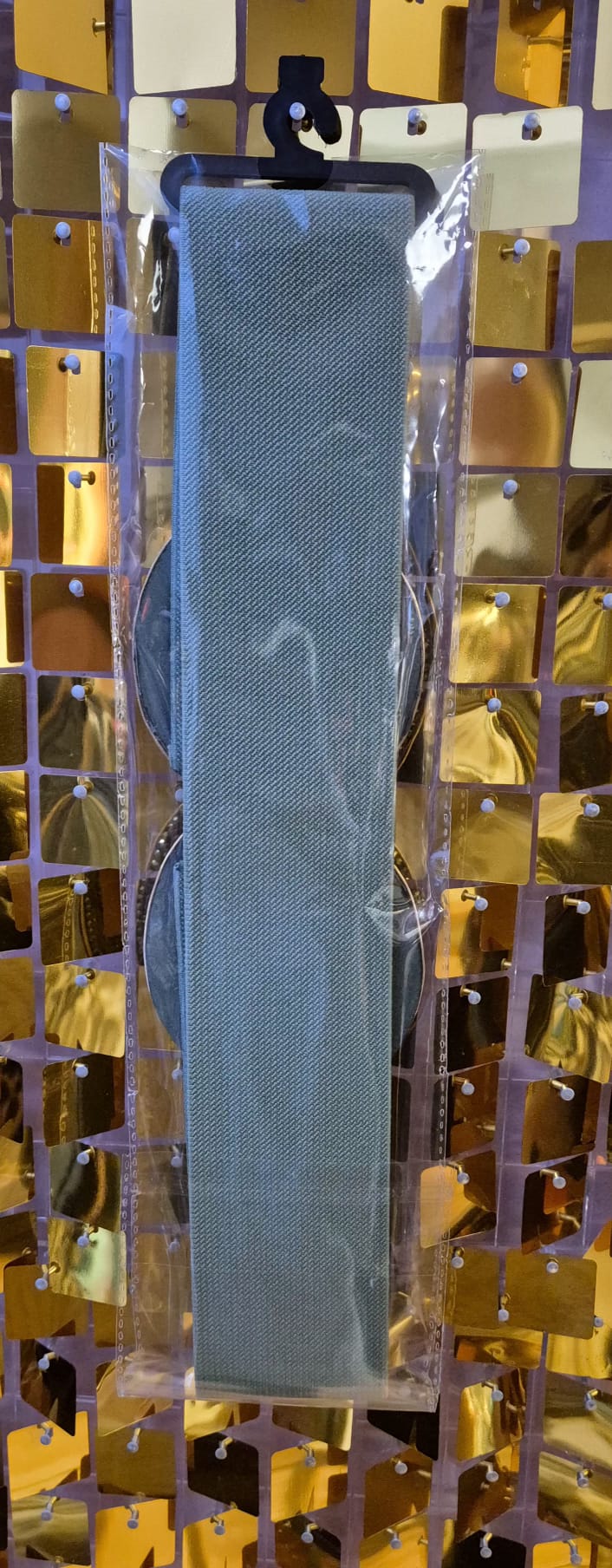 Leaf detailing belts