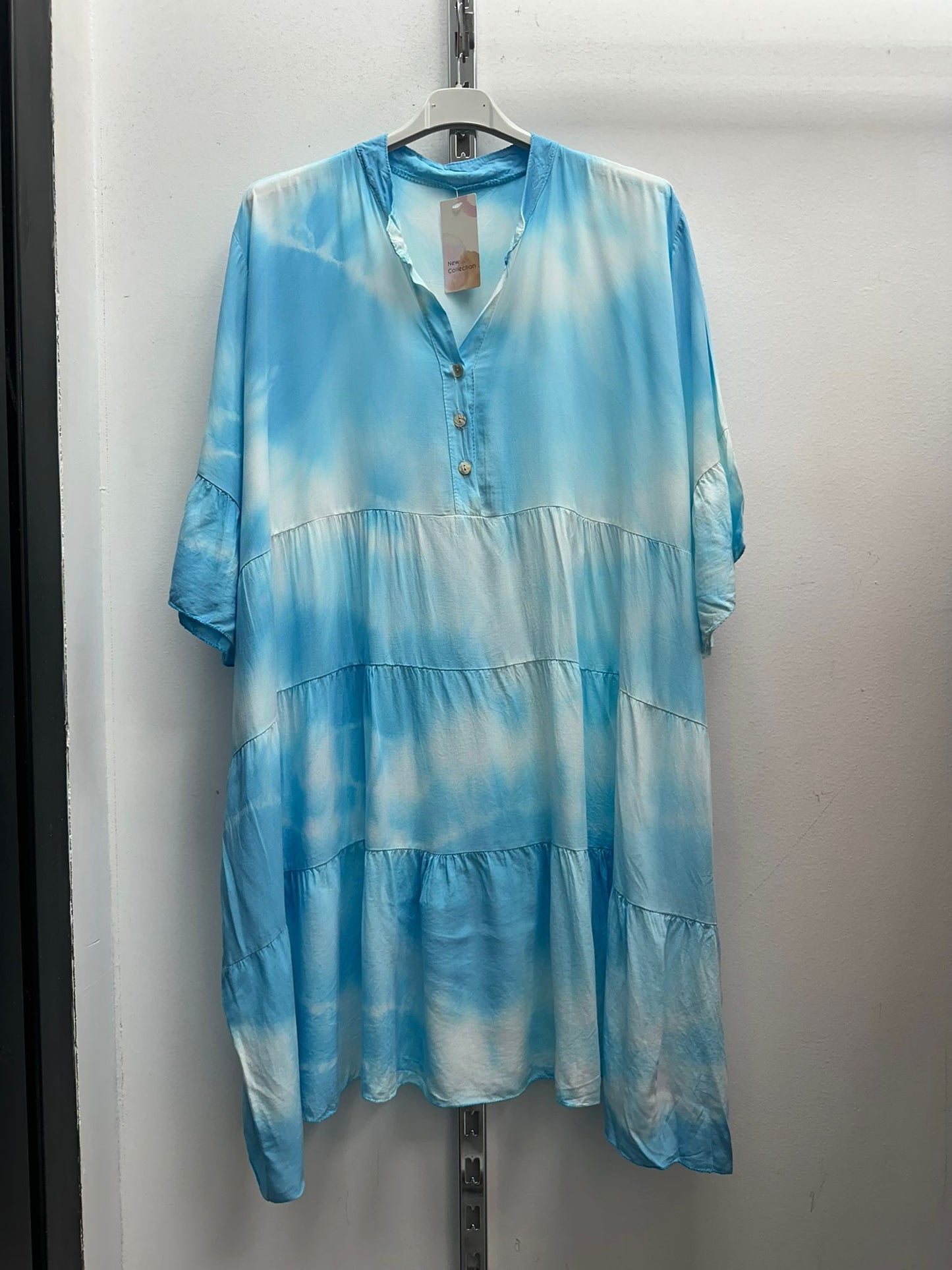 Queen tiedye tunic